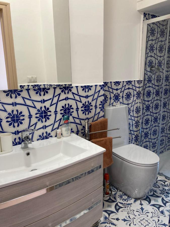 Casa Vacanza Brezza Di Maestrale Salerno Exterior foto